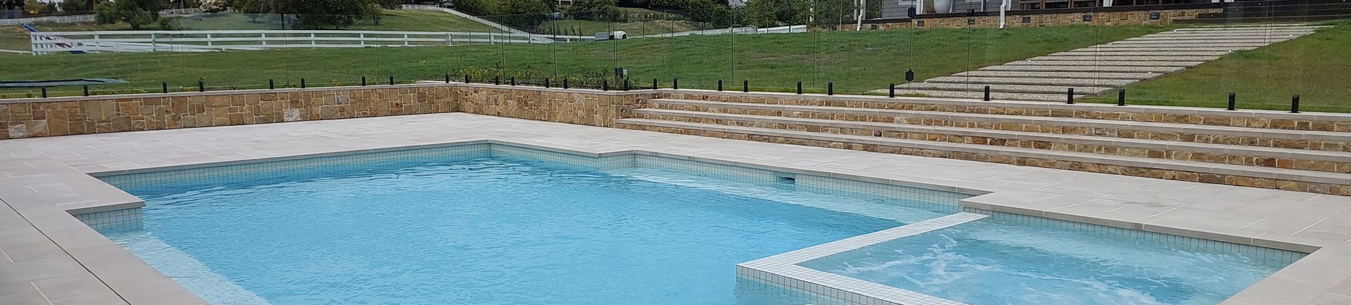 swimming pool design, construction, building in Melbourne