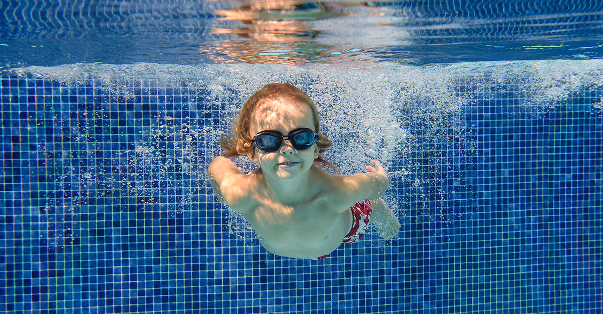 choosing tiles for your swimming pool